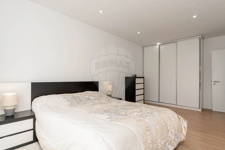 Apartamento T2 para Venda em Almada, Cova da Piedade, Pragal e Cacilhas Foto 21