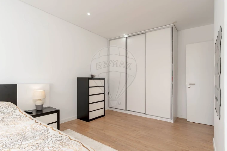 Apartamento T2 para Venda em Almada, Cova da Piedade, Pragal e Cacilhas Foto 20