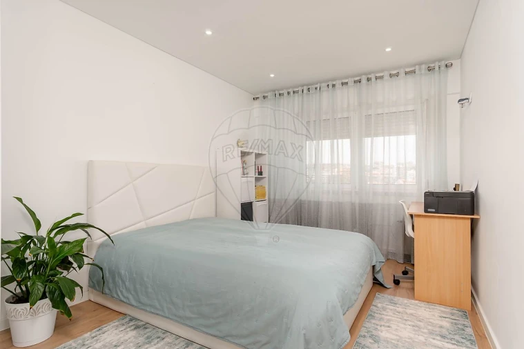 Apartamento T2 para Venda em Almada, Cova da Piedade, Pragal e Cacilhas Foto 17