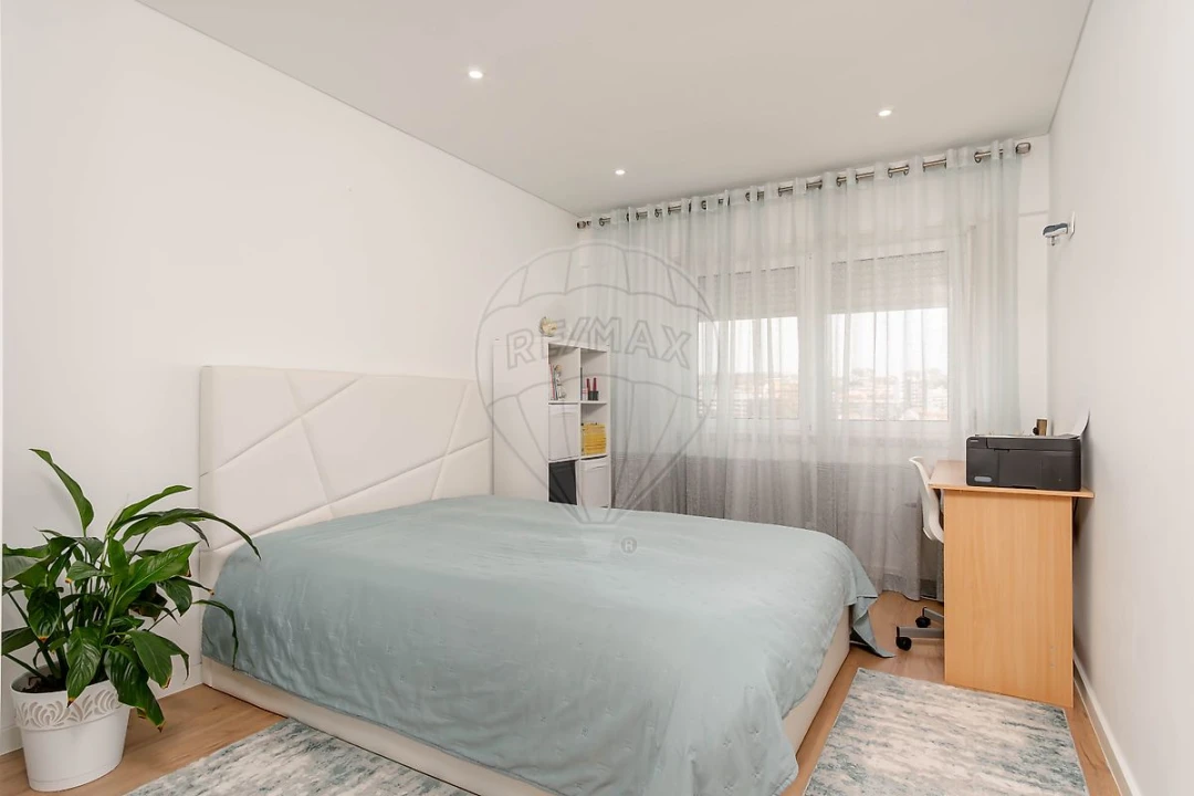 Apartamento T2 para Venda em Almada, Cova da Piedade, Pragal e Cacilhas Foto 17