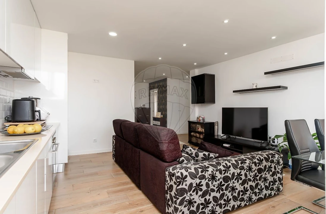 Apartamento T2 para Venda em Almada, Cova da Piedade, Pragal e Cacilhas Foto 6