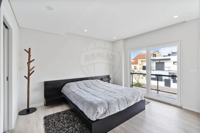Moradia T3 para Venda em Azeitão (São Lourenço e São Simão)