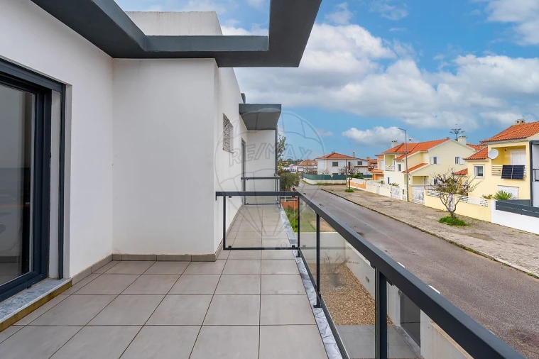 Moradia T3 para Venda em Azeitão (São Lourenço e São Simão) Foto 23