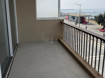 Apartamento T3 para Venda em Aldoar, Foz do Douro e Nevogilde