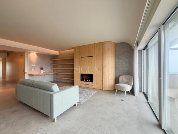 Apartamento T3 para Venda em Aldoar, Foz do Douro e Nevogilde
