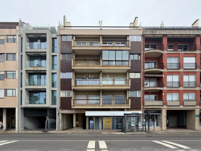 Apartamento T3 para Venda em Aldoar, Foz do Douro e Nevogilde Foto 32