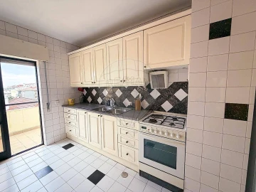 Apartamento T3 para Arrendamento em Vila Franca de Xira