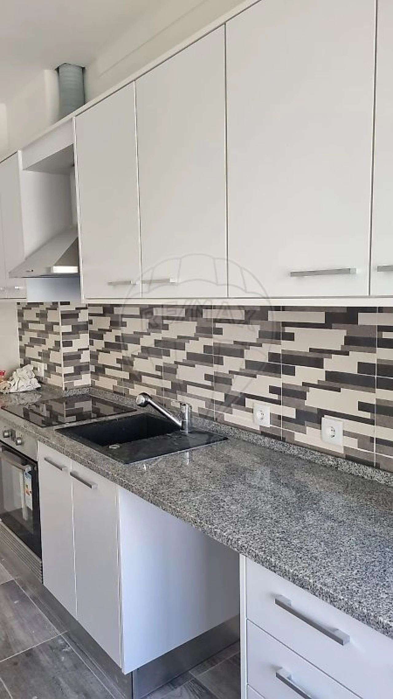 Apartamento T2 para Arrendamento em Sacavém e Prior Velho Foto 12