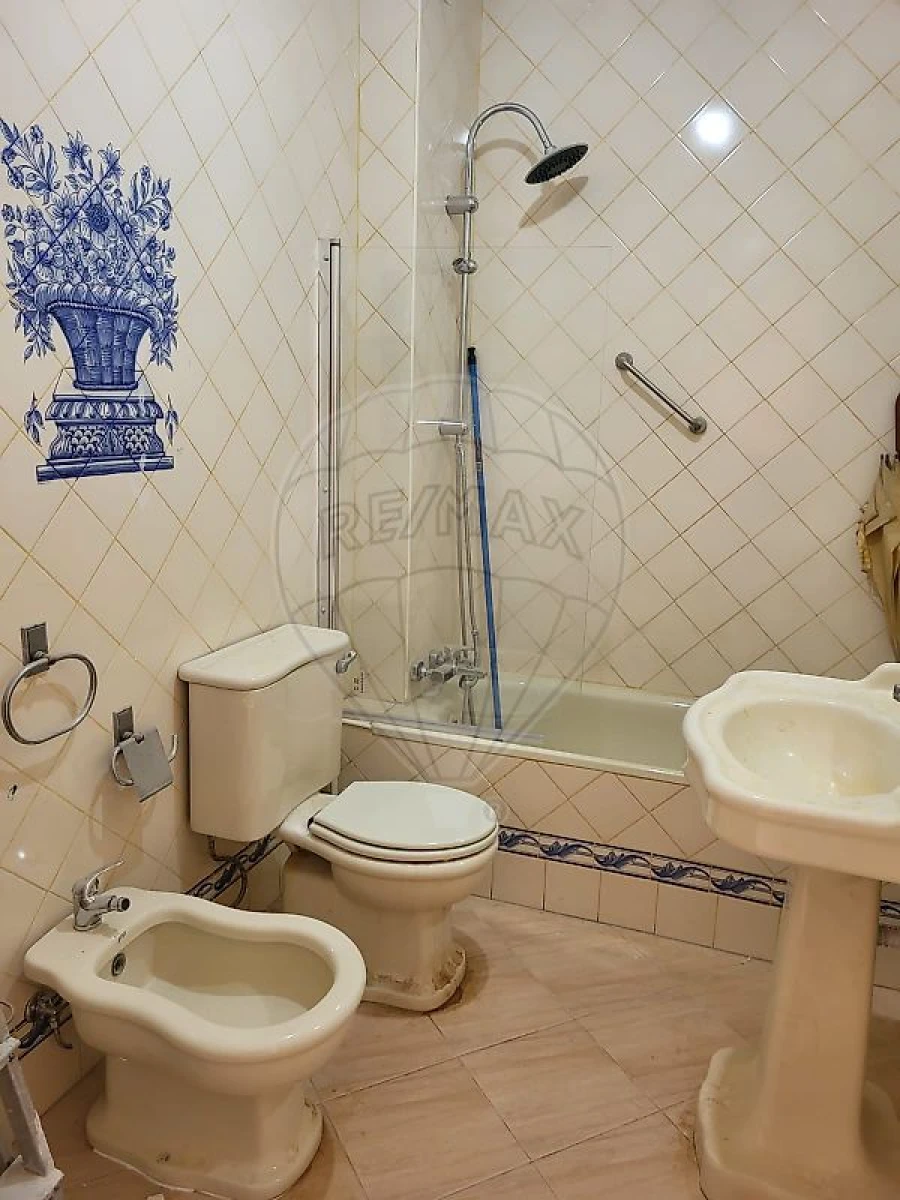 Apartamento T2 para Arrendamento em Sacavém e Prior Velho Foto 13