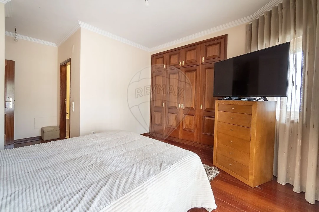 Apartamento T3 para Venda em São João da Madeira Foto 27
