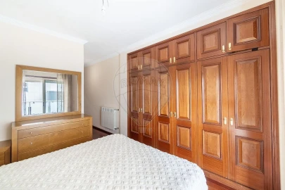 Apartamento T3 para Venda em São João da Madeira