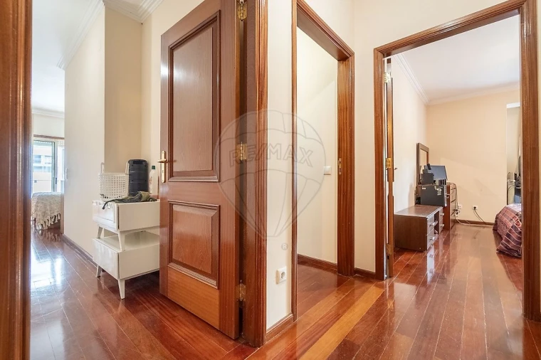Apartamento T3 para Venda em São João da Madeira Foto 16