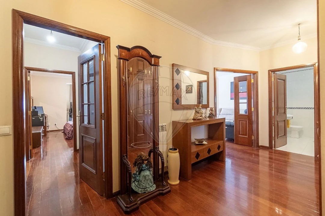 Apartamento T3 para Venda em São João da Madeira Foto 9