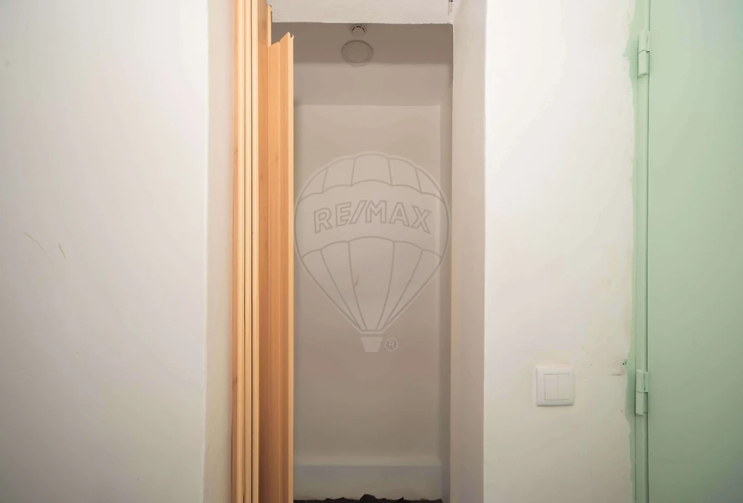 Negócio para Venda em Avenidas Novas Foto 6