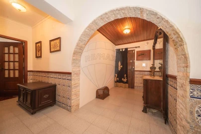 Apartamento T3 para Venda em Massamá e Monte Abraão