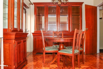 Apartamento T2 para Venda em Sacavém e Prior Velho