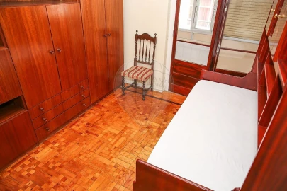 Apartamento T2 para Venda em Sacavém e Prior Velho