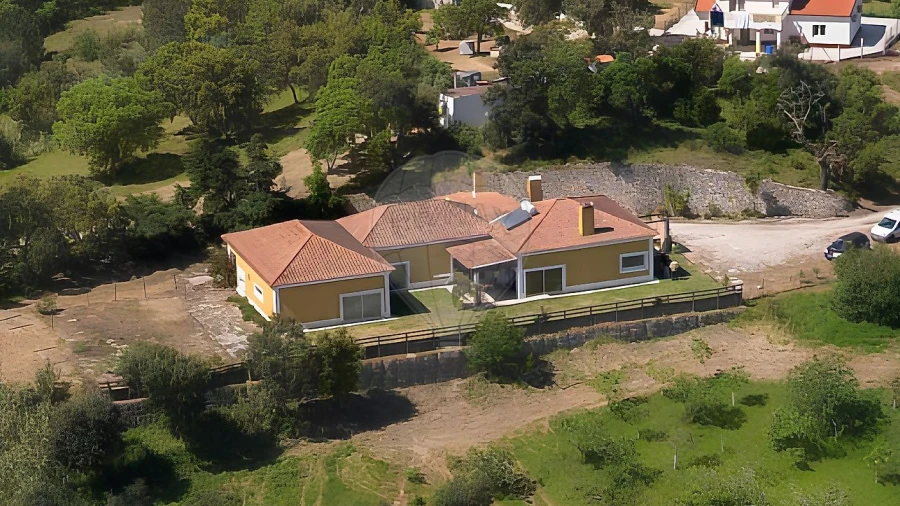 Moradia T5 para Venda em Aveiras de Baixo