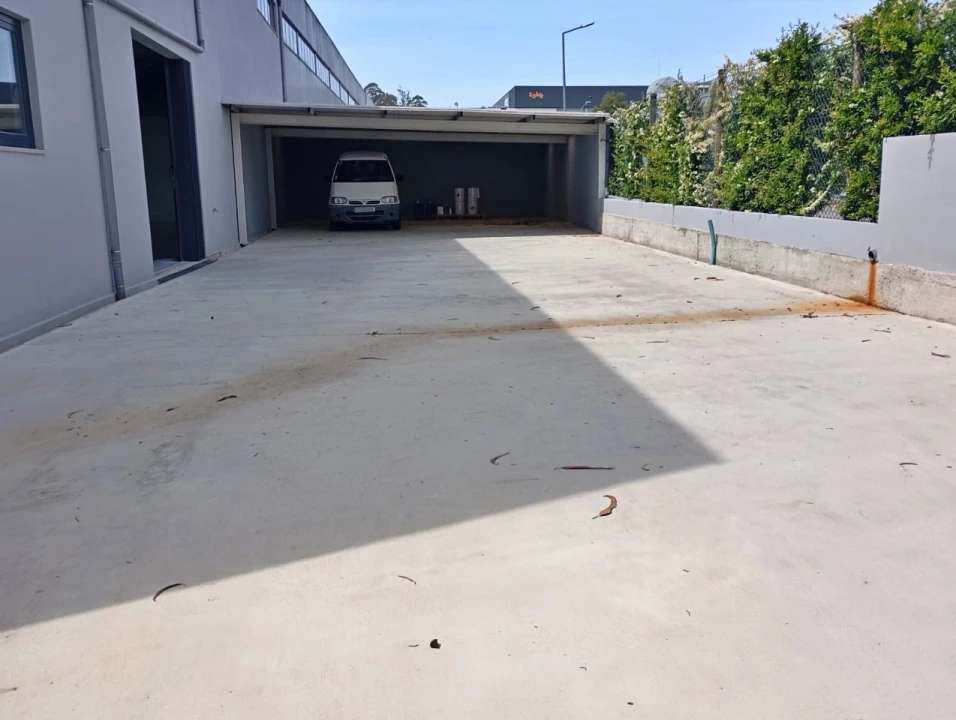 Armazém para Arrendamento em Modivas Foto 11