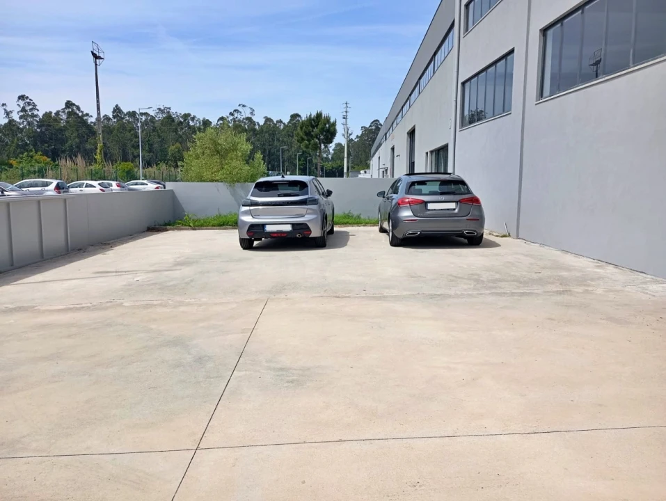 Armazém para Arrendamento em Modivas Foto 16