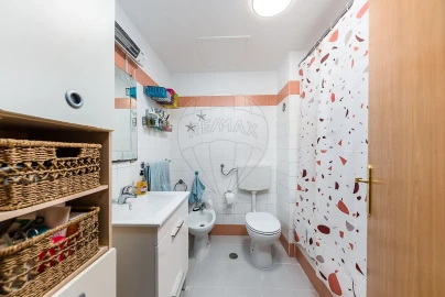 Apartamento T2 para Venda em Caparica e Trafaria