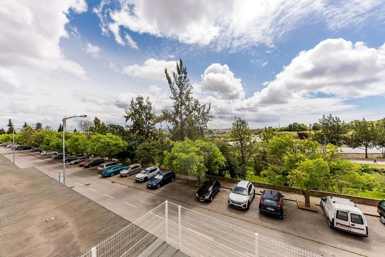 Apartamento T2 para Venda em Caparica e Trafaria Foto 21