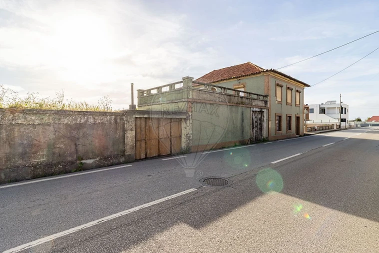 Moradia T3 para Venda em Esmoriz Foto 3
