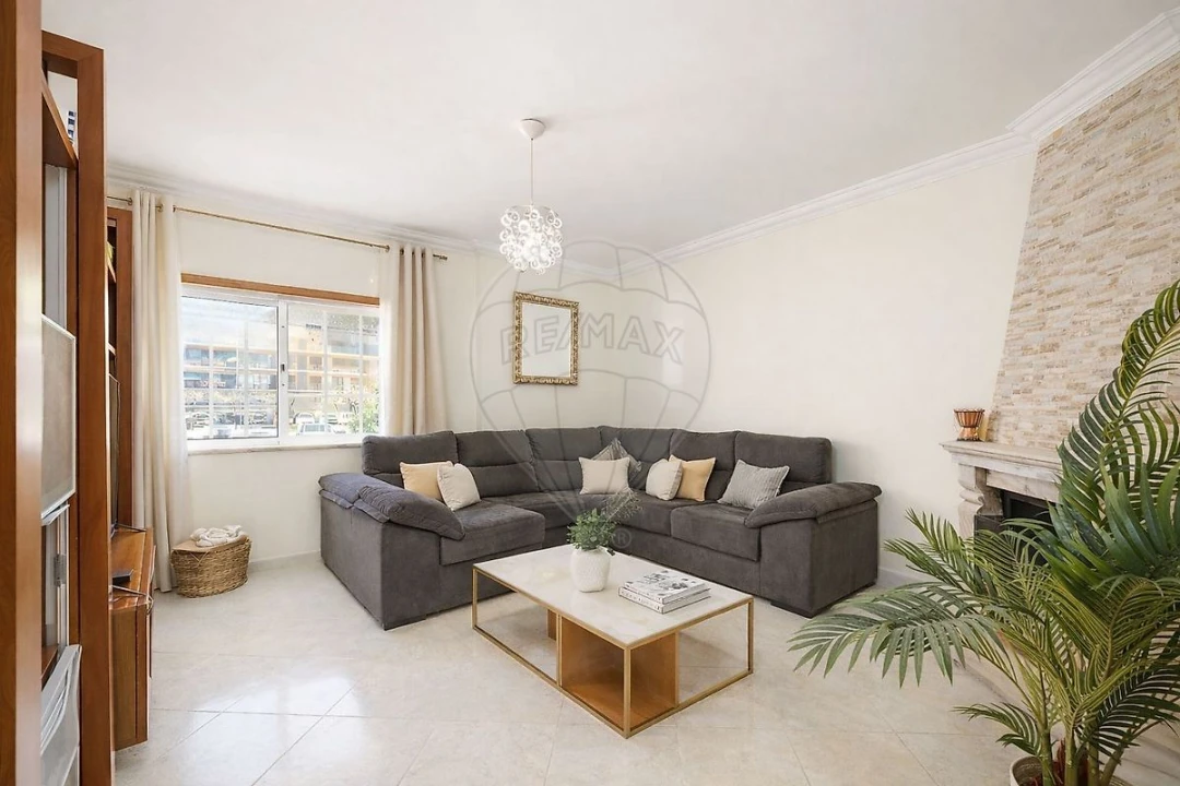Apartamento T2 para Venda em Pinhal Novo Foto 16