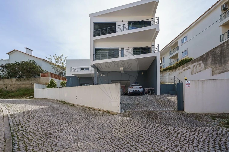 Moradia T5 para Venda em União das Freguesias de Setúbal Foto 46
