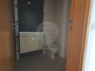 Apartamento T4 para Venda em Pinhal Novo