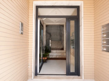 Apartamento T4 para Venda em Pinhal Novo