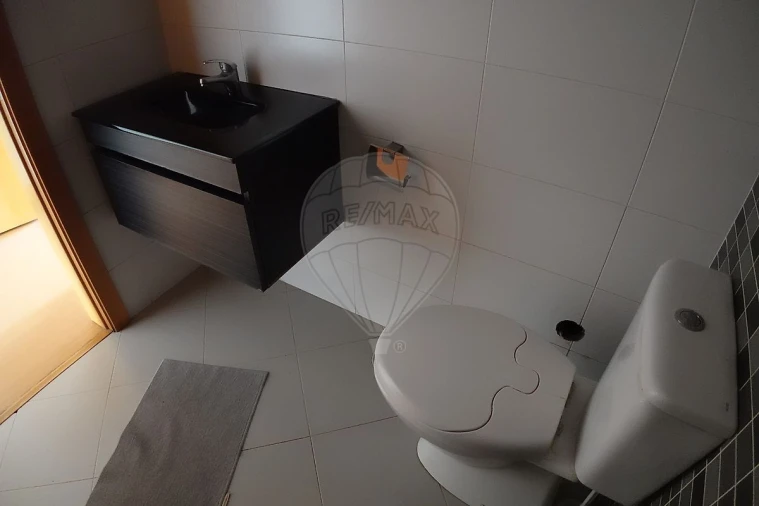 Apartamento T4 para Venda em Pinhal Novo Foto 23