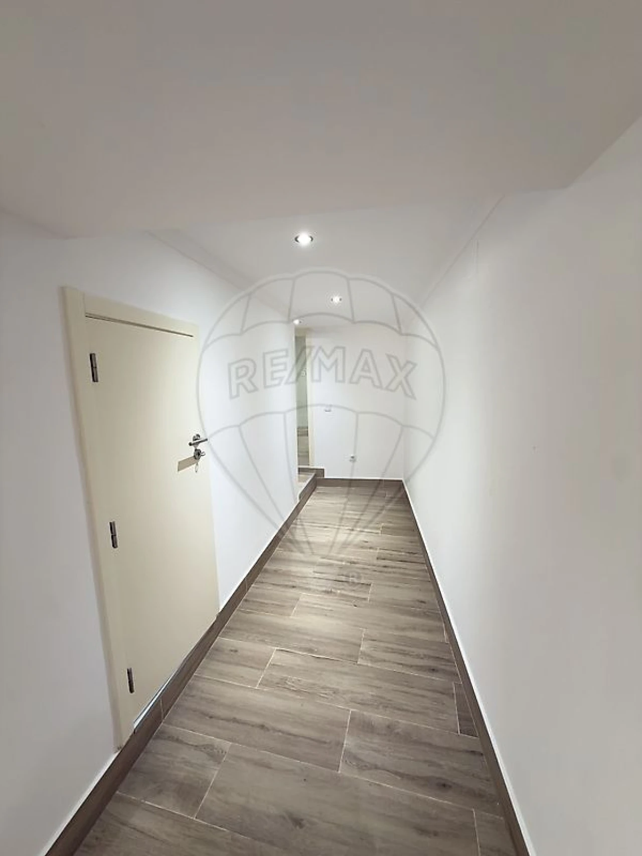 Moradia T2 para Venda em Abrigada e Cabanas de Torres Foto 10