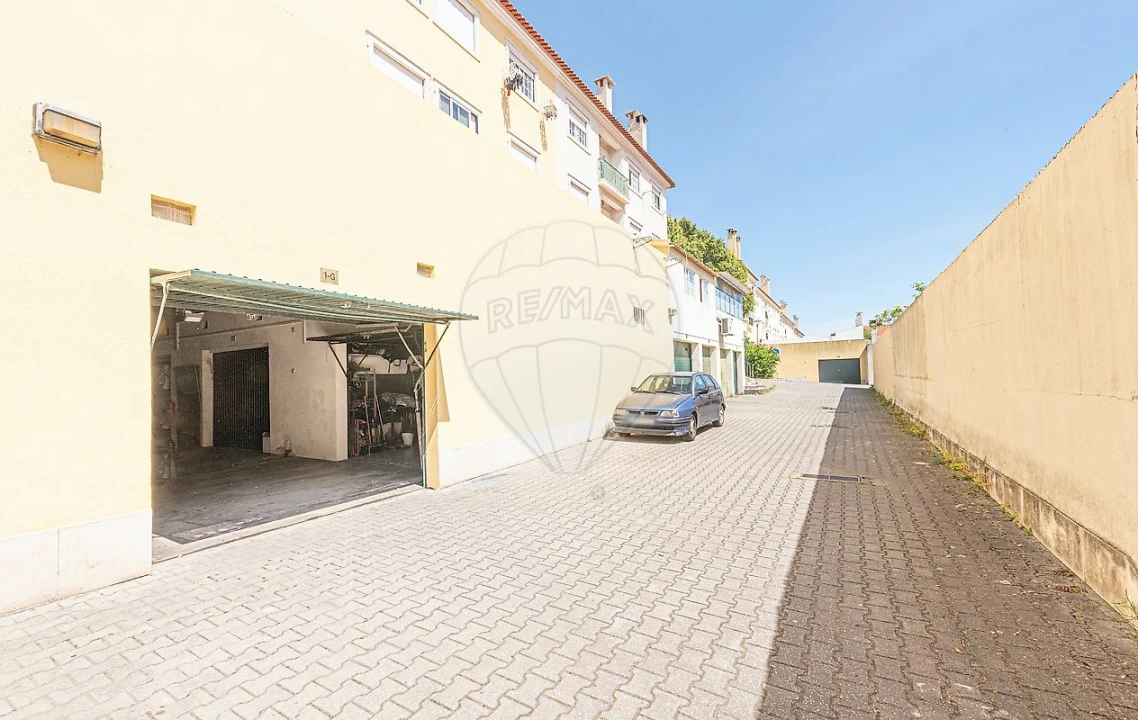 Apartamento T3 para Venda em Seixal, Arrentela e Aldeia de Paio Pires Foto 27