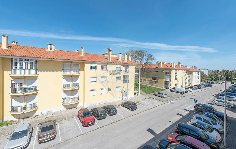 Apartamento T3 para Venda em Seixal, Arrentela e Aldeia de Paio Pires Foto 14