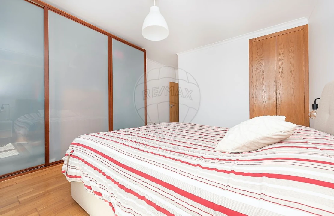 Apartamento T3 para Venda em Seixal, Arrentela e Aldeia de Paio Pires Foto 17