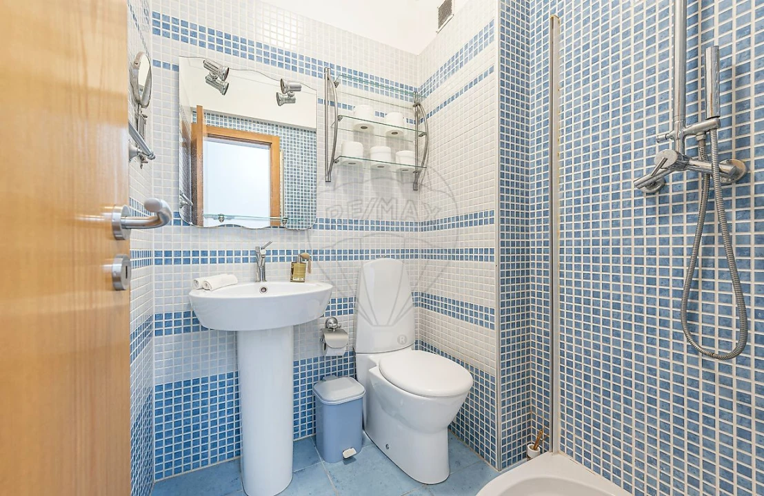 Apartamento T3 para Venda em Seixal, Arrentela e Aldeia de Paio Pires Foto 15