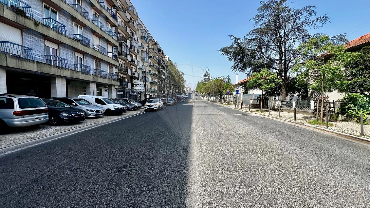 Apartamento T4 para Venda em Benfica Foto 7