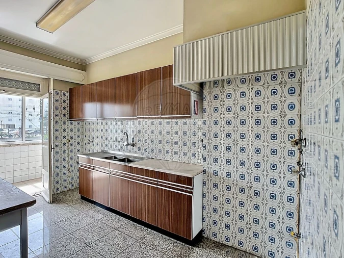 Apartamento T4 para Venda em Benfica Foto 11