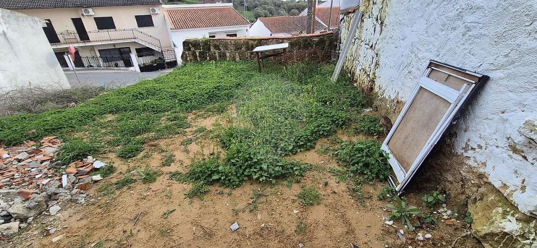 Moradia T1 para Venda em Brogueira, Parceiros de Igreja e Alcorochel Foto 6