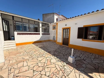 Moradia T4 para Venda em Ourique