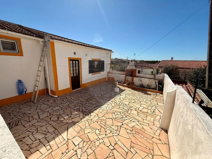 Moradia T4 para Venda em Ourique Foto 5