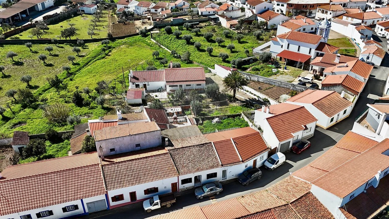 Moradia T4 para Venda em Ourique Foto 30