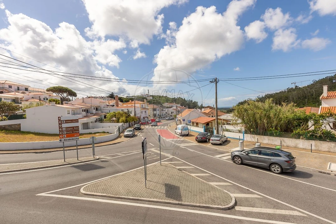 Moradia T4 para Venda em Alcabideche Foto 30