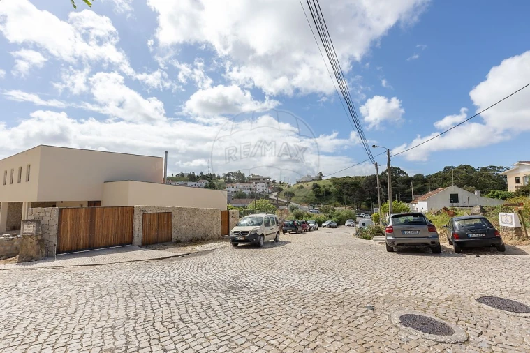 Moradia T4 para Venda em Alcabideche Foto 28
