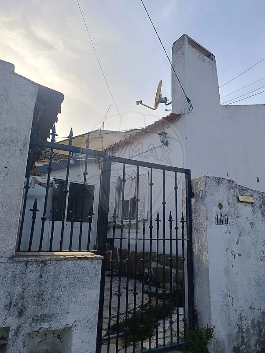 Moradia T2 para Venda em Alcabideche Foto 4