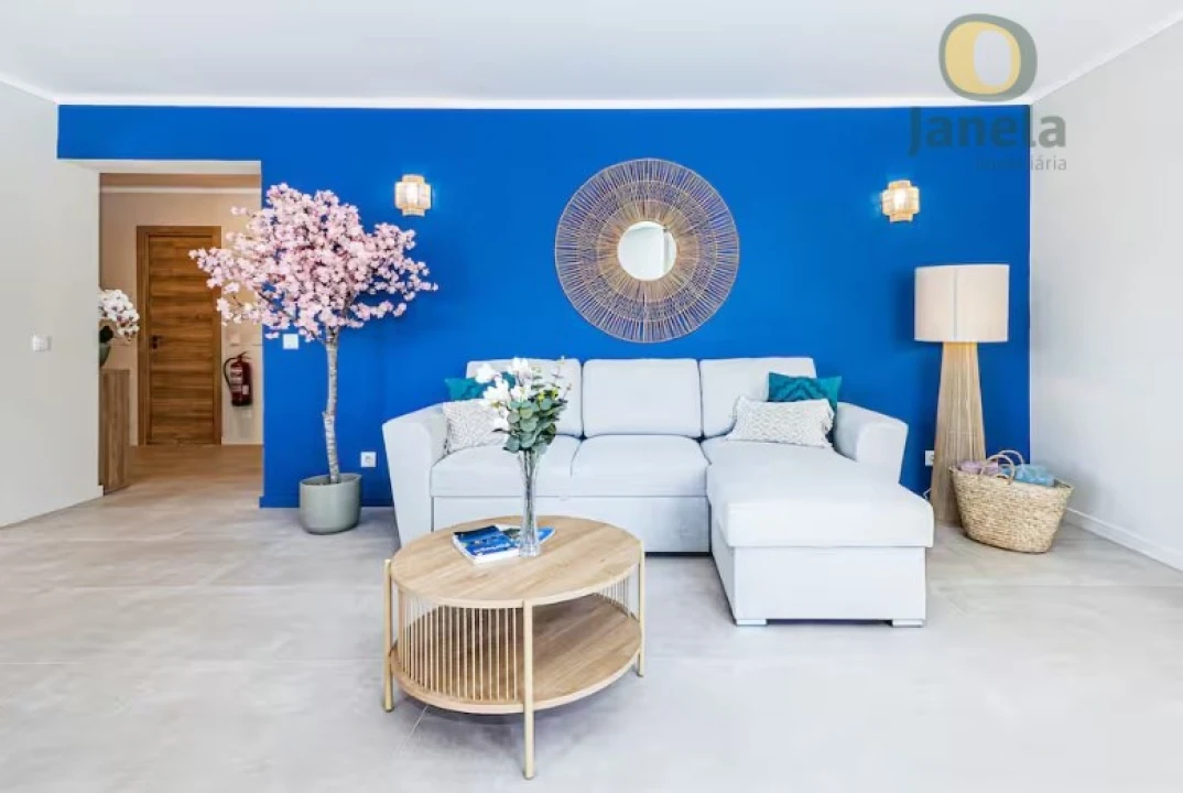 Apartamento T2 para Venda em Quarteira Foto 3