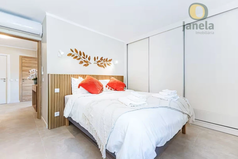 Apartamento T2 para Venda em Quarteira Foto 24