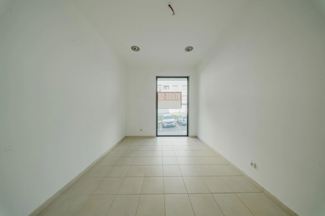 Negócio para Venda em Odivelas Foto 7