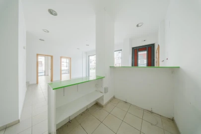 Negócio para Venda em Odivelas